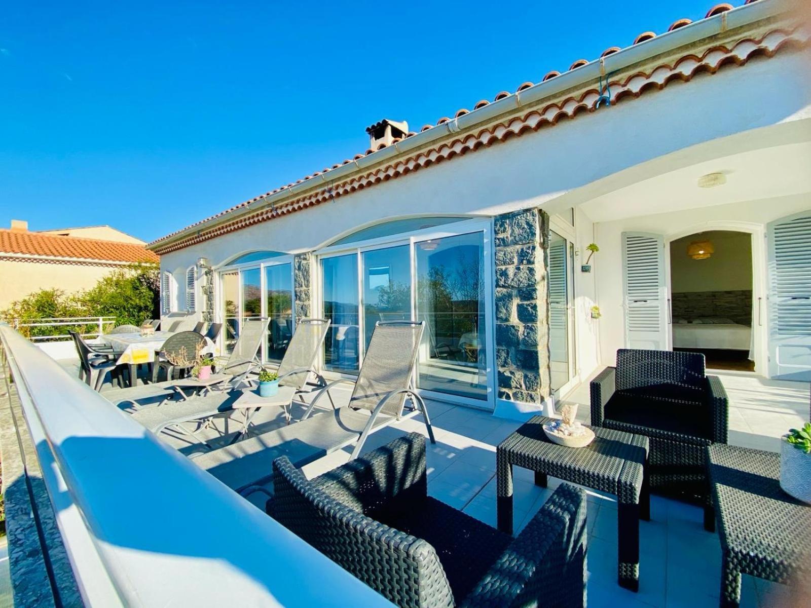 Villa Montalbo Vue Mer De 2 A 10 Personnes Cargese Exterior photo